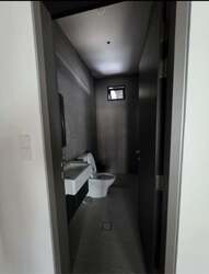 Serangoon Road (D8), Shop House #618825101
